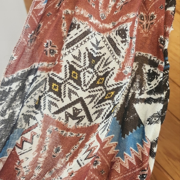 Belle Du Jour Geometric Multicolored Patterned Infinity Scarf - Picture 2 of 5